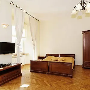  Hotel Szczepanska 3 Apartmenthouse